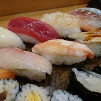 東鮨 新店 - 