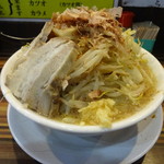 ラーメンつけ麺　笑福 - ラーメン　ﾔｻｲ・ﾆﾝﾆｸ・ｱﾌﾞﾗ