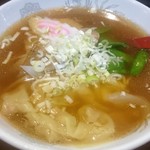 Uochou Hanten - 雲吞麺 810円(税込)