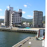 茶屋わたや - フェリーからホテル全景