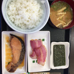 なか卯 - 