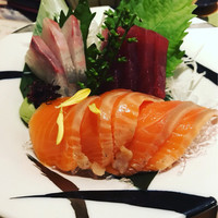大山鶏と鮮魚 居酒屋 まいか - 