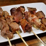 もつ焼 あぶさん - もつ焼き