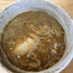 つけ麺・らーめん 辰寅 - 器は温めらられてるのでなかなか冷えない