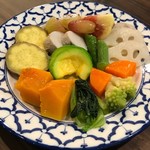 Guriru Bado - 季節の彩り野菜の柑橘風味