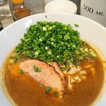 博多ラーメン ムギコ - 黄ムギコ+ネギトッピング
