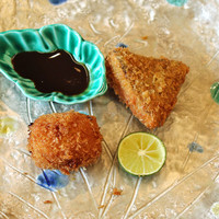 柚木元 - 揚げ物」・・・・・松茸のクリームコロッケは酢橘だけで、松茸の傘のフライは酢橘と特性ソースで