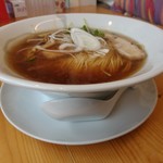 らーめん食堂 ゆうき屋 - 【2017.10.6(金)】醤油らーめん(並盛・150g)750円