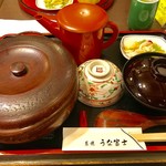 炭焼うな富士 - 名前の通りにお櫃に入ってました【料理】