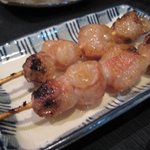 Yakitori Torigen - 丸腸の串焼きです