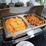 Swastika Bungalow - この日はナポリタン