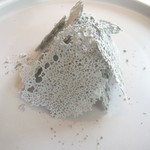 キュイジーヌ[s] ミッシェル・トロワグロ - デセール（モノクローム”グレー”）