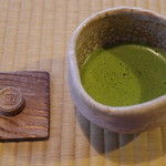 飛騨高山 角正 - お薄と角正落雁