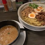 Rararanoramenichitonriki - 豚骨醤油つけ麺【全部のせスペシャル】2017年8月30日