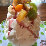 雪みるく - フルーツヨーグルト 750円