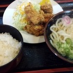 こんぴら亭 - 本日のおすすめ（とりから定食）