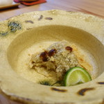 柚木元 - 写真を撮る前に齧ってしまった松茸のフライ