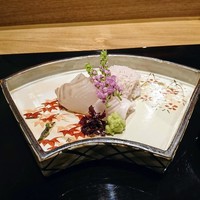 祇園 にし - お造りは穴子の焼き霜とヒラメ