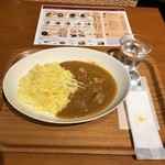 スパイスマジック - Ｈ29.9　チキンビンダルカレー