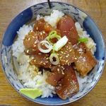 魚魚 - 刺身丼（小）250円