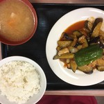 ランチハウス ミトヤ - ナスと肉の生姜焼き定食750円