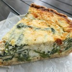 まちのパーラー - ほうれん草とリコッタチーズのキッシュ