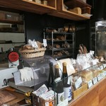 まちのパーラー - パン棚