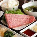 琉球の牛 那覇国際通り