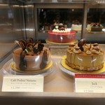 クリオロ - ホールケーキ