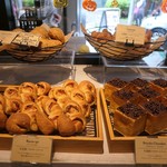 クリオロ - パン棚