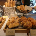 クリオロ - パン棚