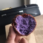 なかゆくい商店 - 中はきれいな紅芋色！ムラサキ～♪