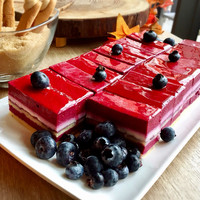 フレンチ キッチン - カシスムースのケーキ＠綺麗な色味。すっきりした酸味のリフレッシュメント