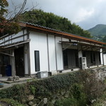 ろばたやき山ろく - 今日は比較的すいてる