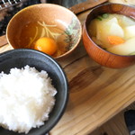 ろばたやき山ろく - だご汁とTKGセット
