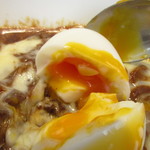 カミーヤ - 温玉を崩しました