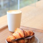 ダンデライオン チョコレート - モーニング限定のクロワッサン