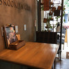 THE BROOKLYN CAFE - 内観写真:入り口入ったすぐの席
