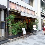 マエストロ　ベイカーズ - 大通り沿いにあります