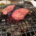 炭火焼肉 新宿 柳苑 - 