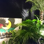 Asian kitchen LUNA - 外観