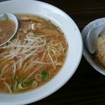 ラーメンショップ - とんこつラーメンセット