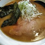 栗林 - 鶏そば（醤油・アップ）