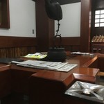 札幌かに本家  - 待合場　　喫煙可です