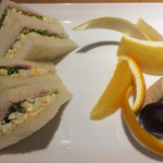 京橋千疋屋 - サンドイッチとフルーツ