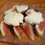 ビストロ シン 2 - 【2017年9月】イチジクとマスカルポーネ：650円