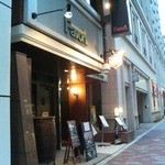 Belgian Beer Pub Favori - 外観