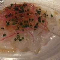 シノワ 銀座店 - 寒平目のカルパッチョ　すだちドレッシング