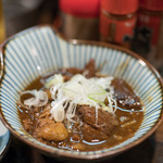 牛の四文屋 - 2017.10 牛煮込（350円）