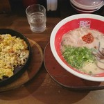 モヒカンらーめん - とんこつ飯セット